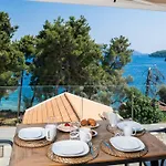 N&g Maisonette Apartment *